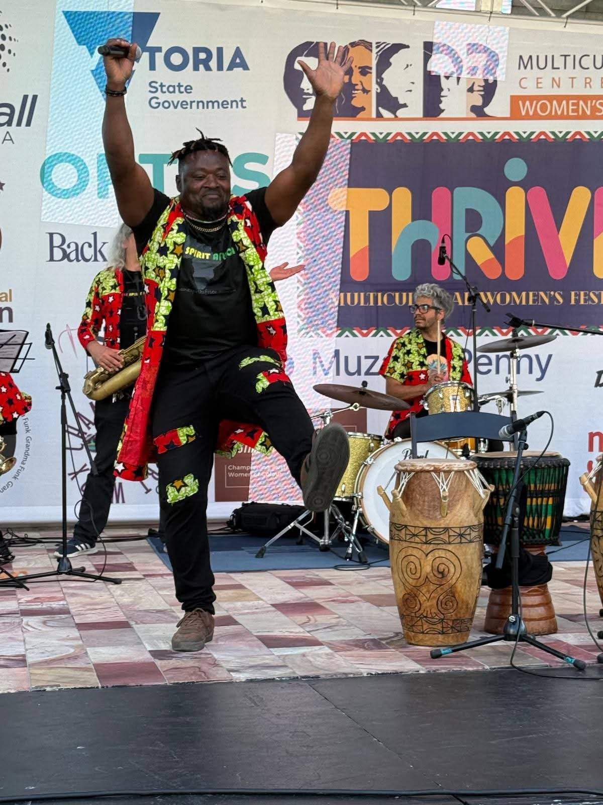 Shake The Ground (Vol. 4) - Experience the Pulse of West Africa. From Guinea to Ghana. - Image 3